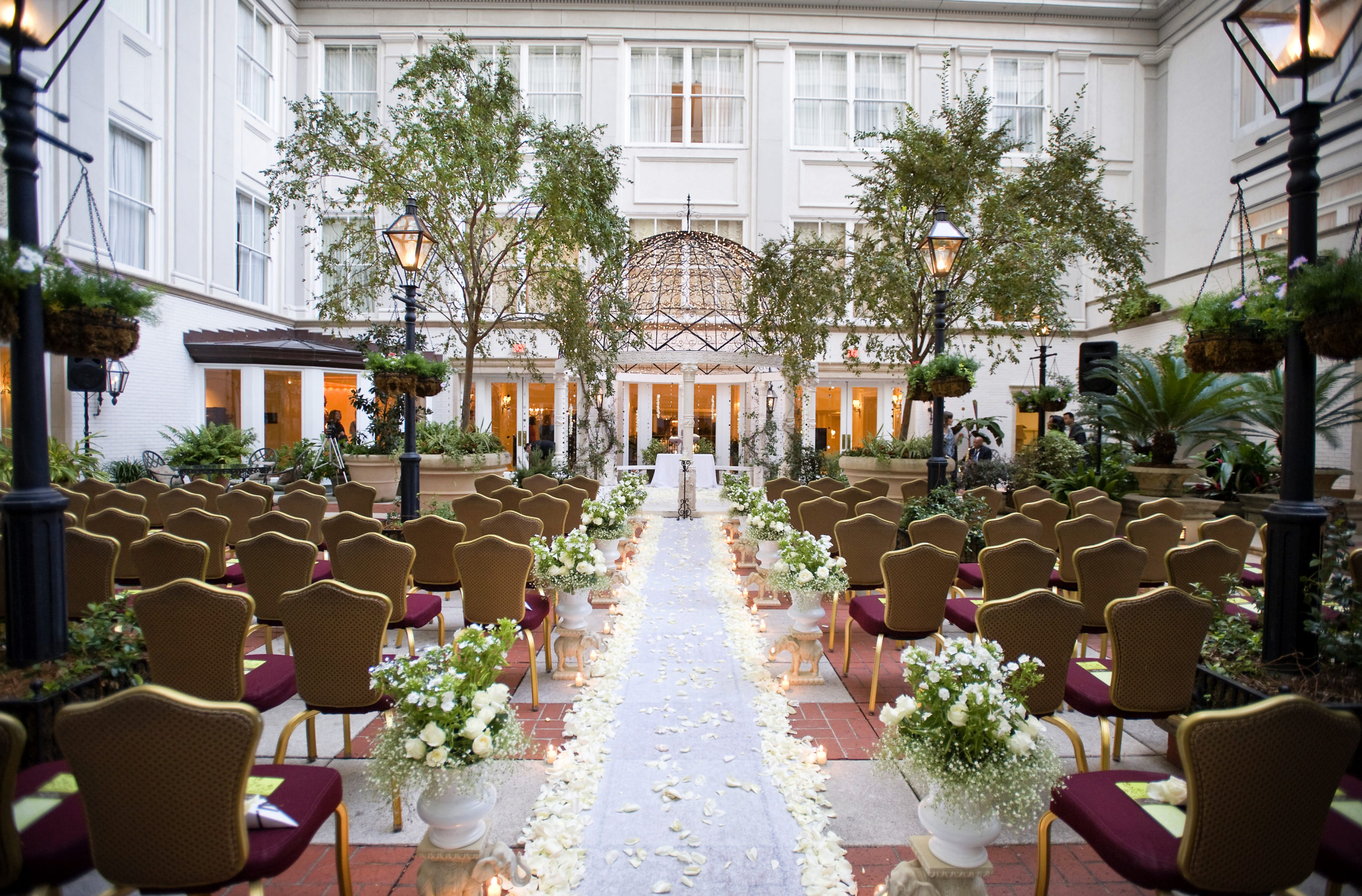 New Orleans, LA: Cultural, lively, and unforgettable wedding experiences. image