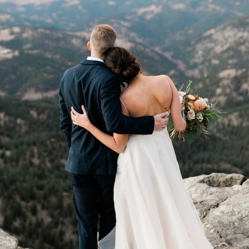 Mountain Dreams: Planning a Picture-Perfect Wedding in Denver image service page blog