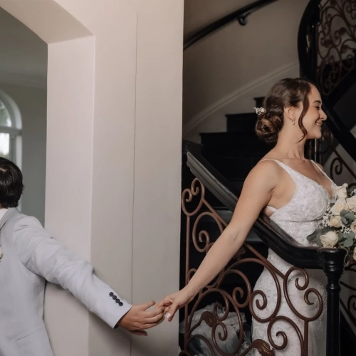 How to Plan an Engagement Shoot That Tells Your Love Story image service page blog