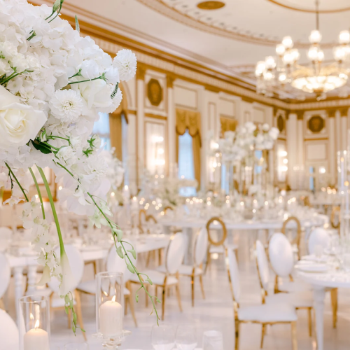 The Art of Setting the Scene: Beach and Ballroom Weddings in Miami image service page blog