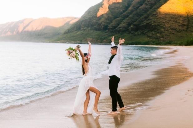 What Couples Usually Get Wrong about Wedding Photography in Hawaii image