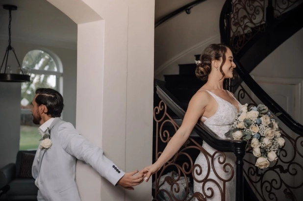 How to Plan an Engagement Shoot That Tells Your Love Story image