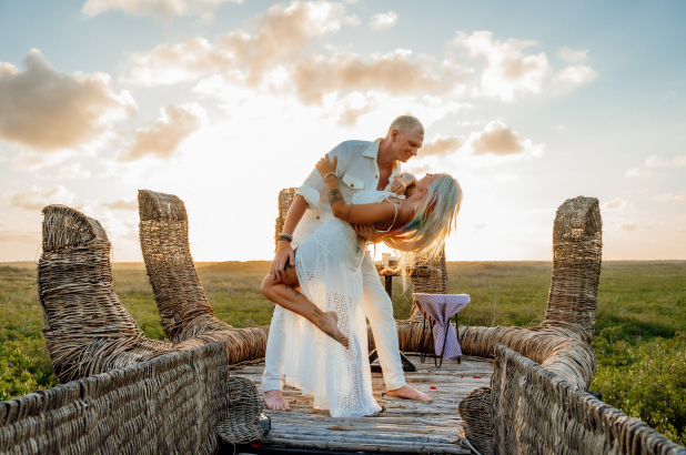 Wedding Photography Trends: What’s Hot in 2023 image