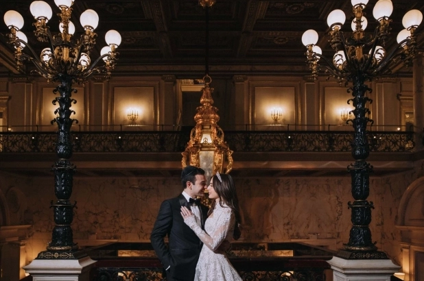 Top 10 Tips for Choosing Your Dream Wedding Photographer image