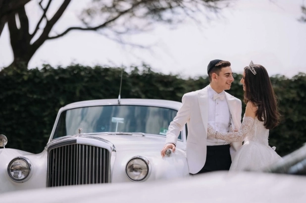 Top Wedding Photography Trends for 2025 You Need to Know image